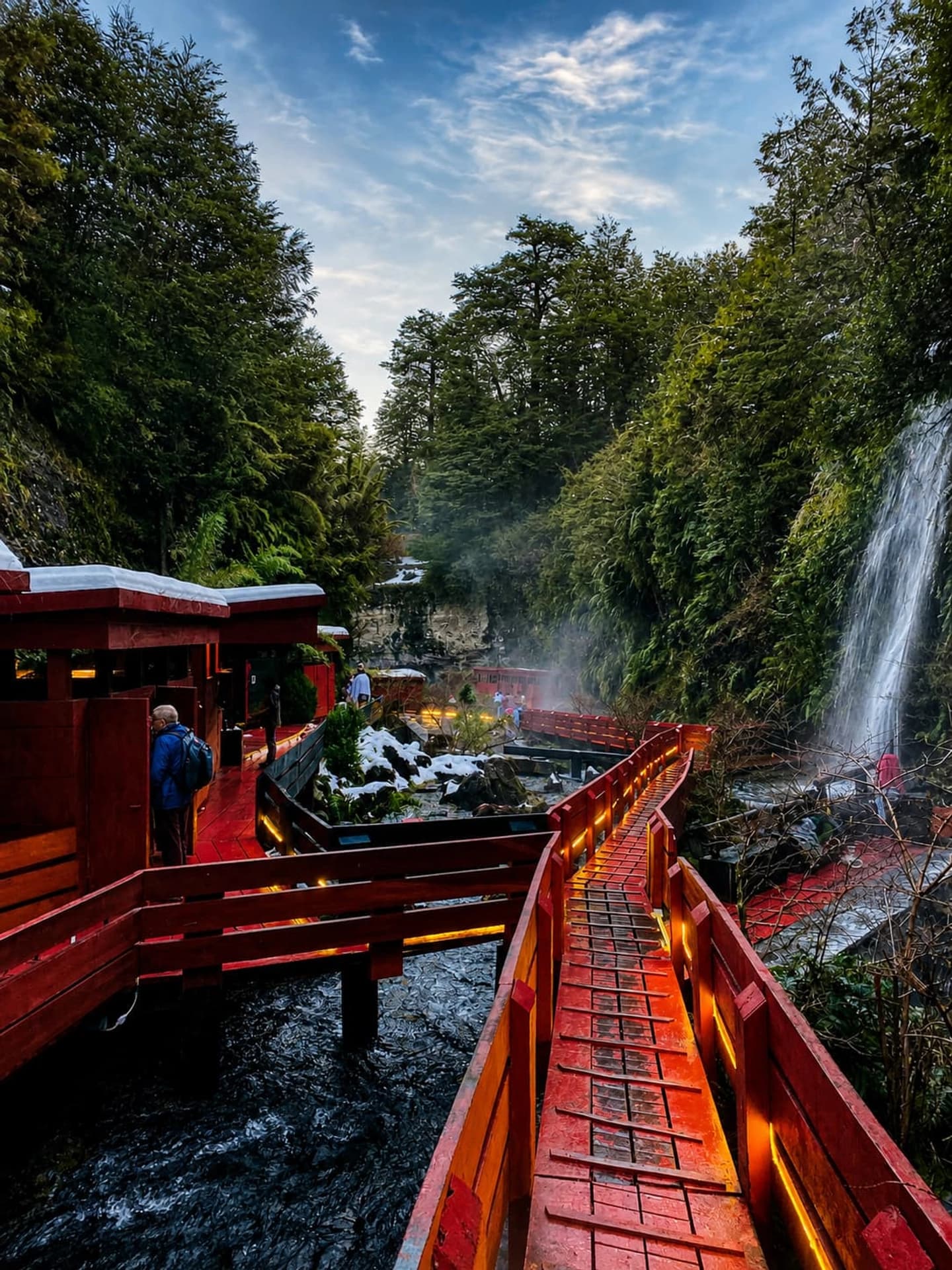 Termas Geométricas desde Pucón con Entrada y Traslado incluido