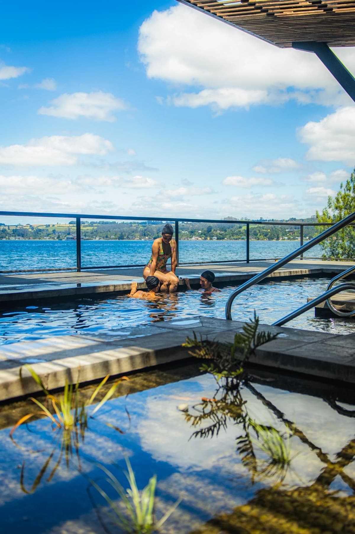 Full Day de Relajación: Bio Piscinas Termales y Playa en Frutillar