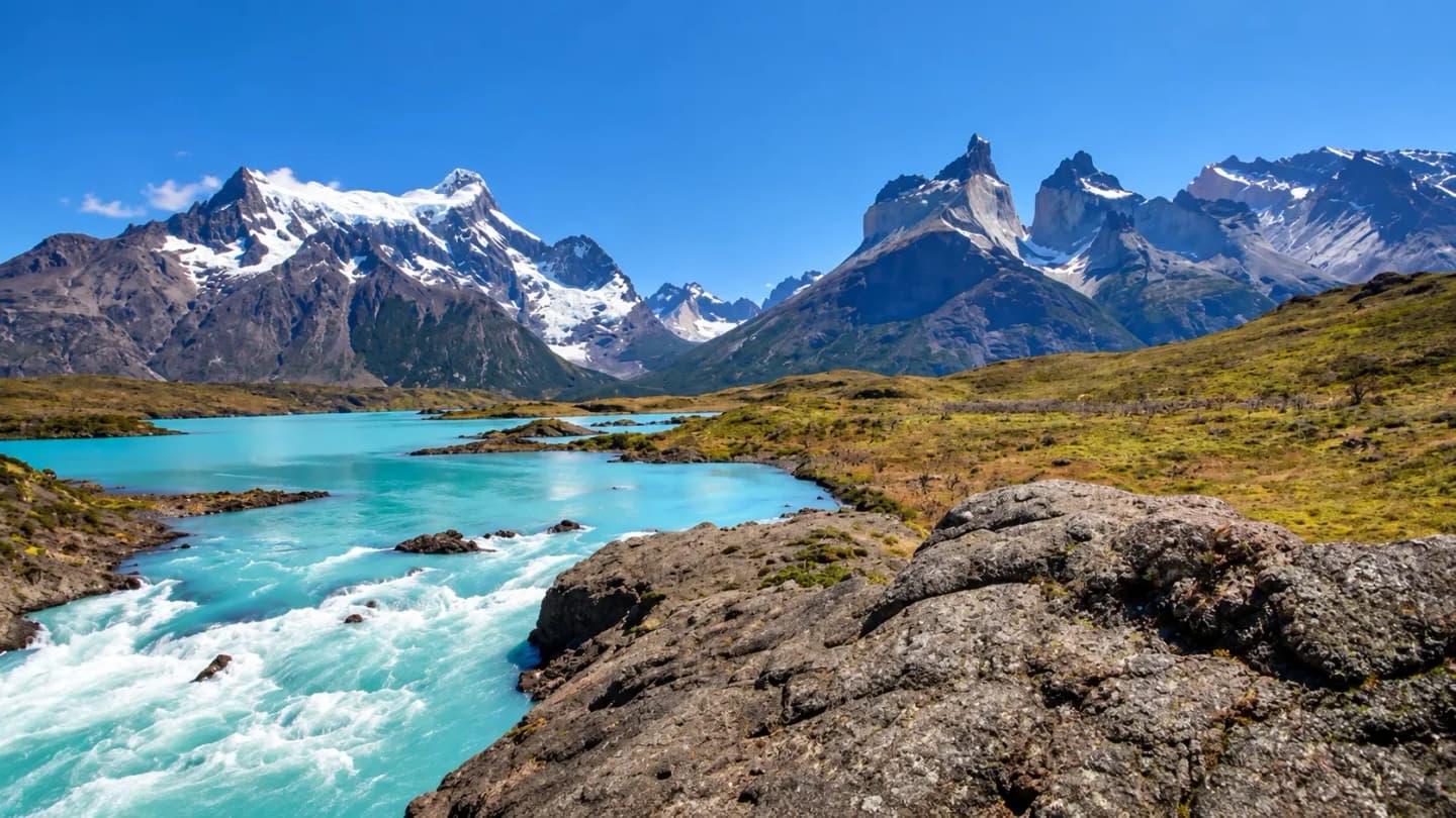 Tour Full Day Torres del Paine Panorámico desde Puerto Natales