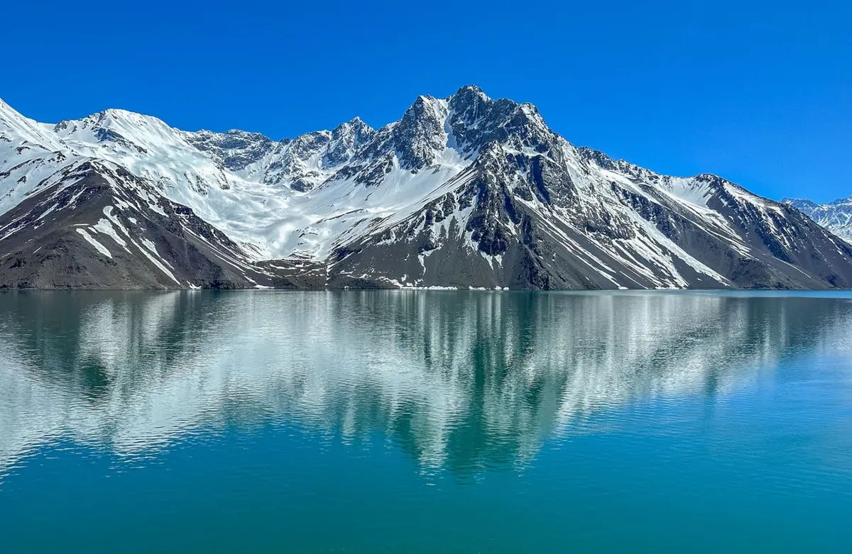 Cajón del Maipo por el día: adrenalina, termas y naturaleza