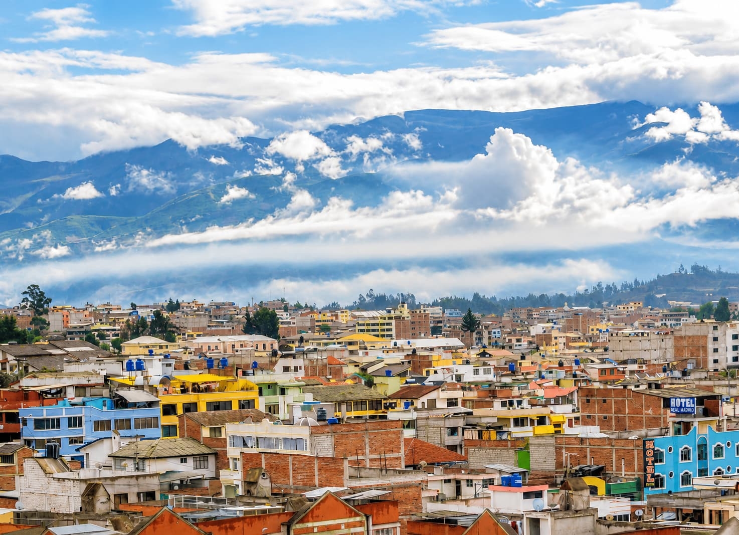 Descubre Riobamba: la Sultana de los Andes y la puerta al volcán Chimborazo