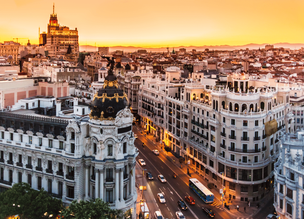 Descubre Madrid: Arte, tapas y la vida nocturna que nunca duerme
