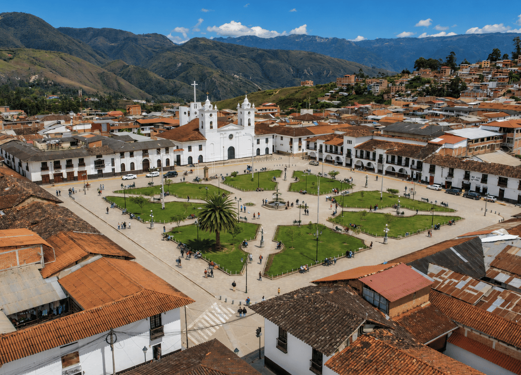 Descubre Chachapoyas: la ciudad de las nubes y la puerta a Kuélap y Gocta