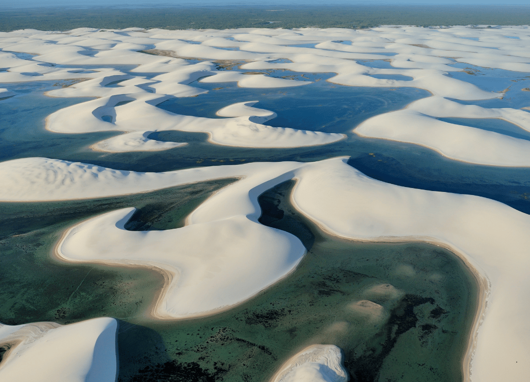 Descubre los Lençóis Maranhenses: dunas blancas y lagunas turquesas en Brasil