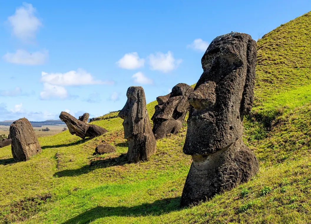 Rapa Nui: cultura e historia en el "ombligo del mundo"
