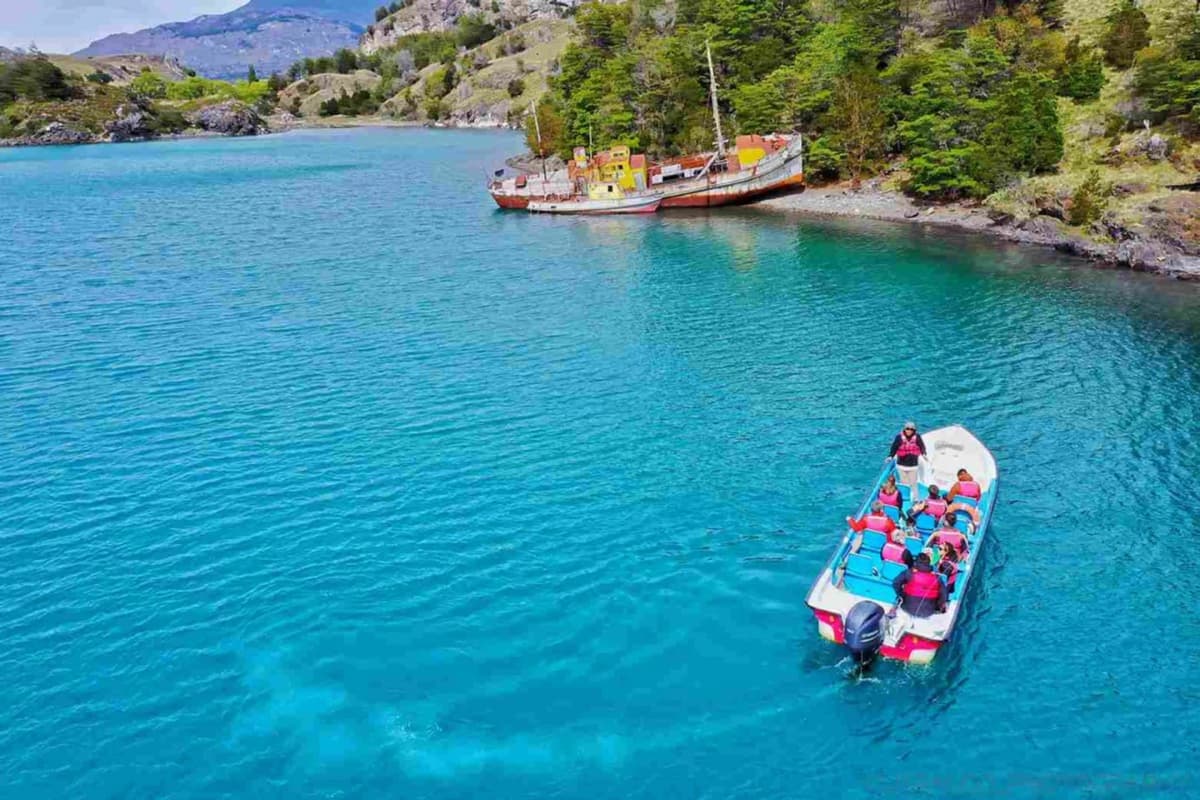 Navegación Full Capillas de Mármol desde Puerto Río Tranquilo