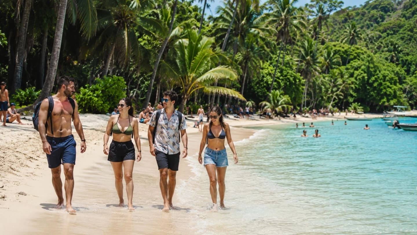 Tour a Cabo San Juan en el Parque Tayrona vía terrestre desde Santa Marta