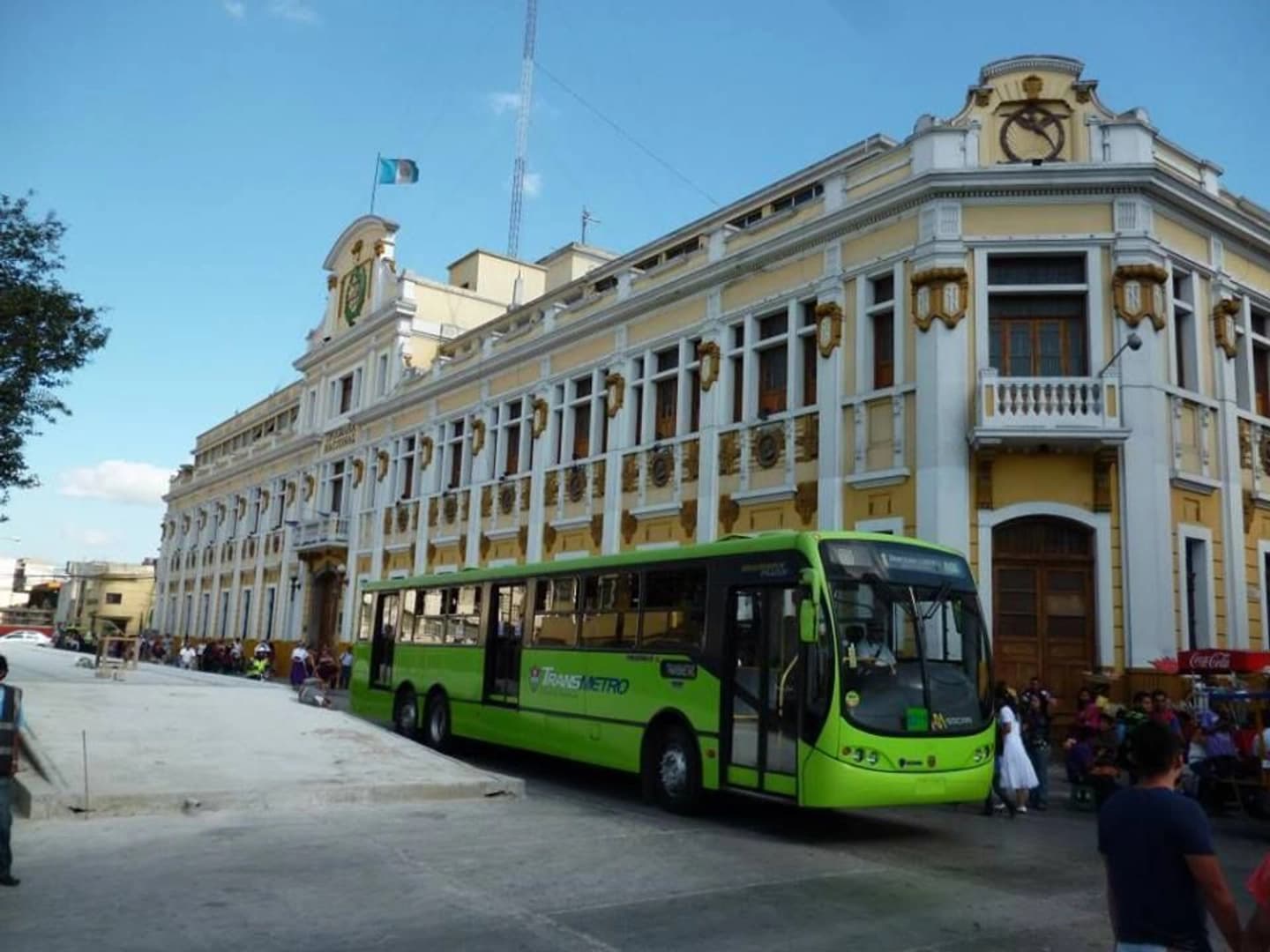 Tour por Guatemala en autobús público