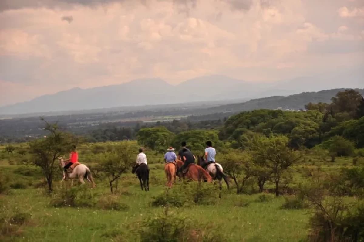 Cabalgata Familiar a Las Lomas en Salta de 2 horas