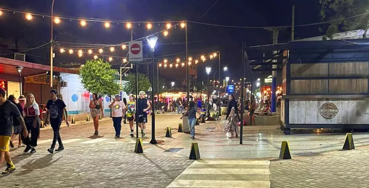 Tour nocturno cultural en Ciudad del Este desde Foz do Iguaçu