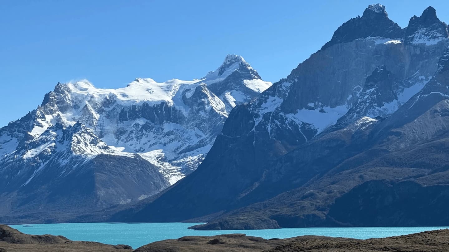 Tour Full Day Torres del Paine y Cueva del Milodón