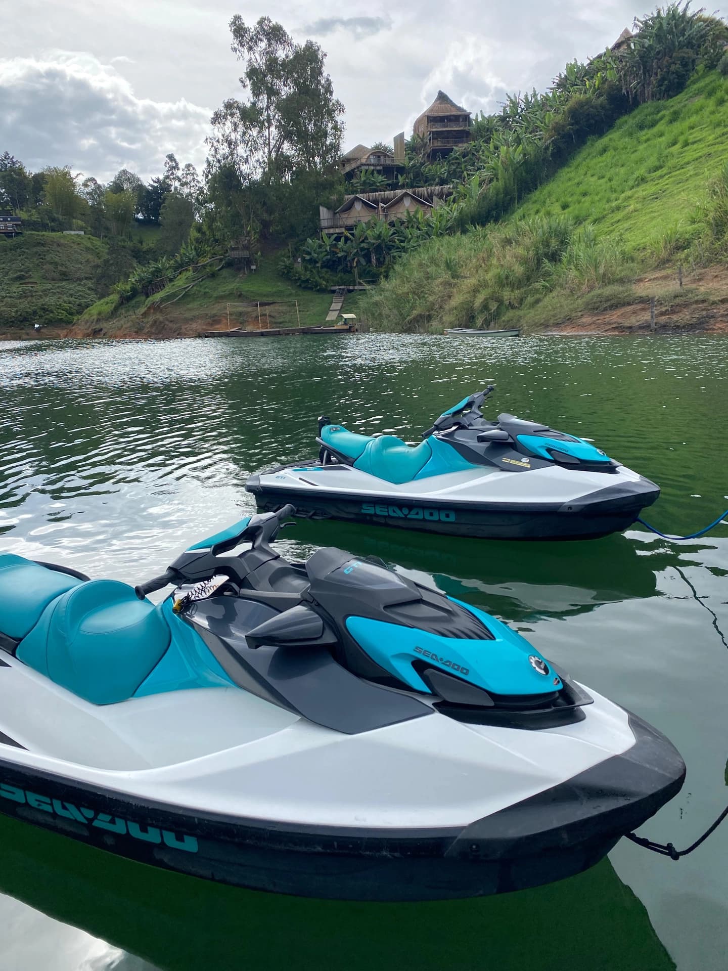 Jetskis 1800 renta por 1hr