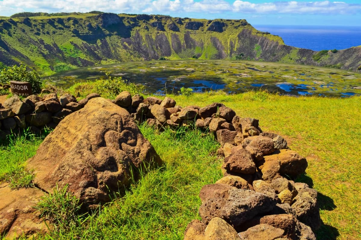 Full Day Tangata Manu: Tracing the Path of the Birdman and the Archaeological Treasures of Rapa Nui