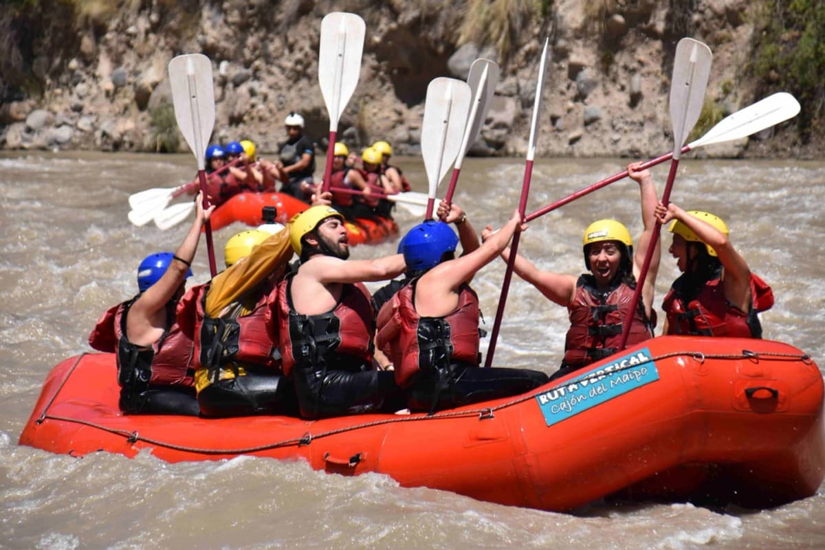 Rafting en el Río Maipo: Aventura Extrema en el Cajón del Maipo