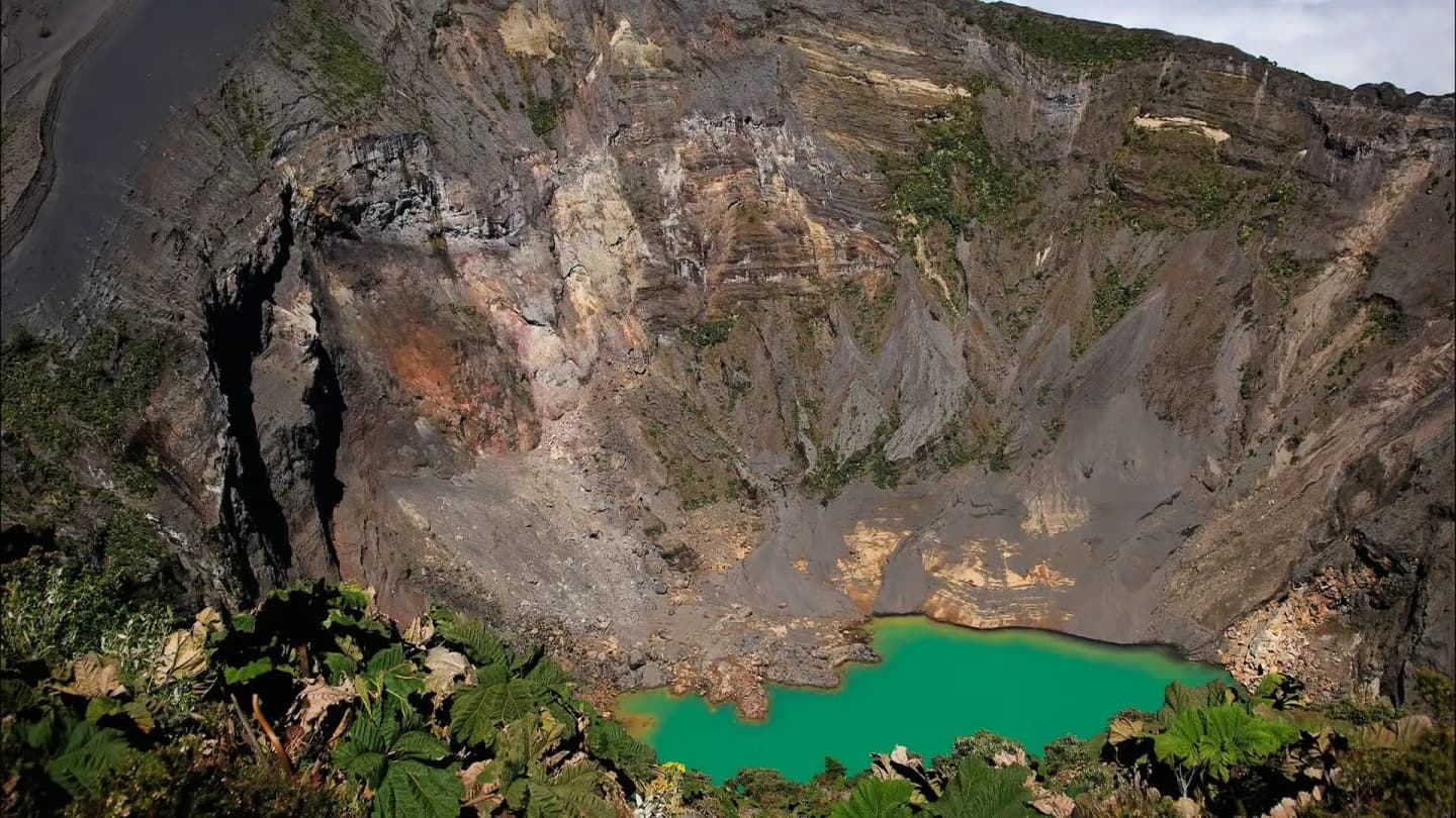 Tour al Volcán Irazú, Cartago y Valle de Orosi desde San José
