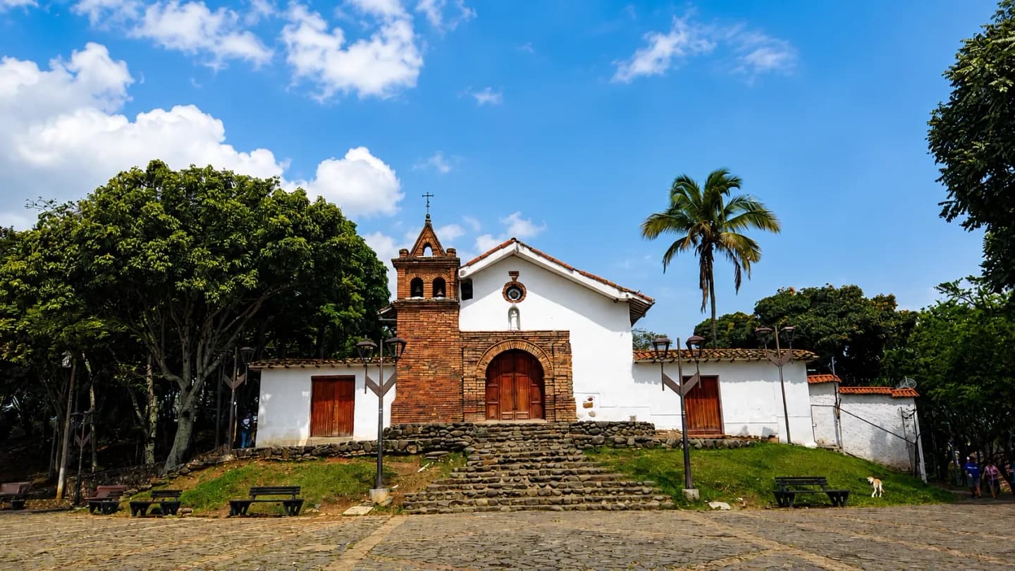 City Tour por Cali con Miradores y Centro Histórico