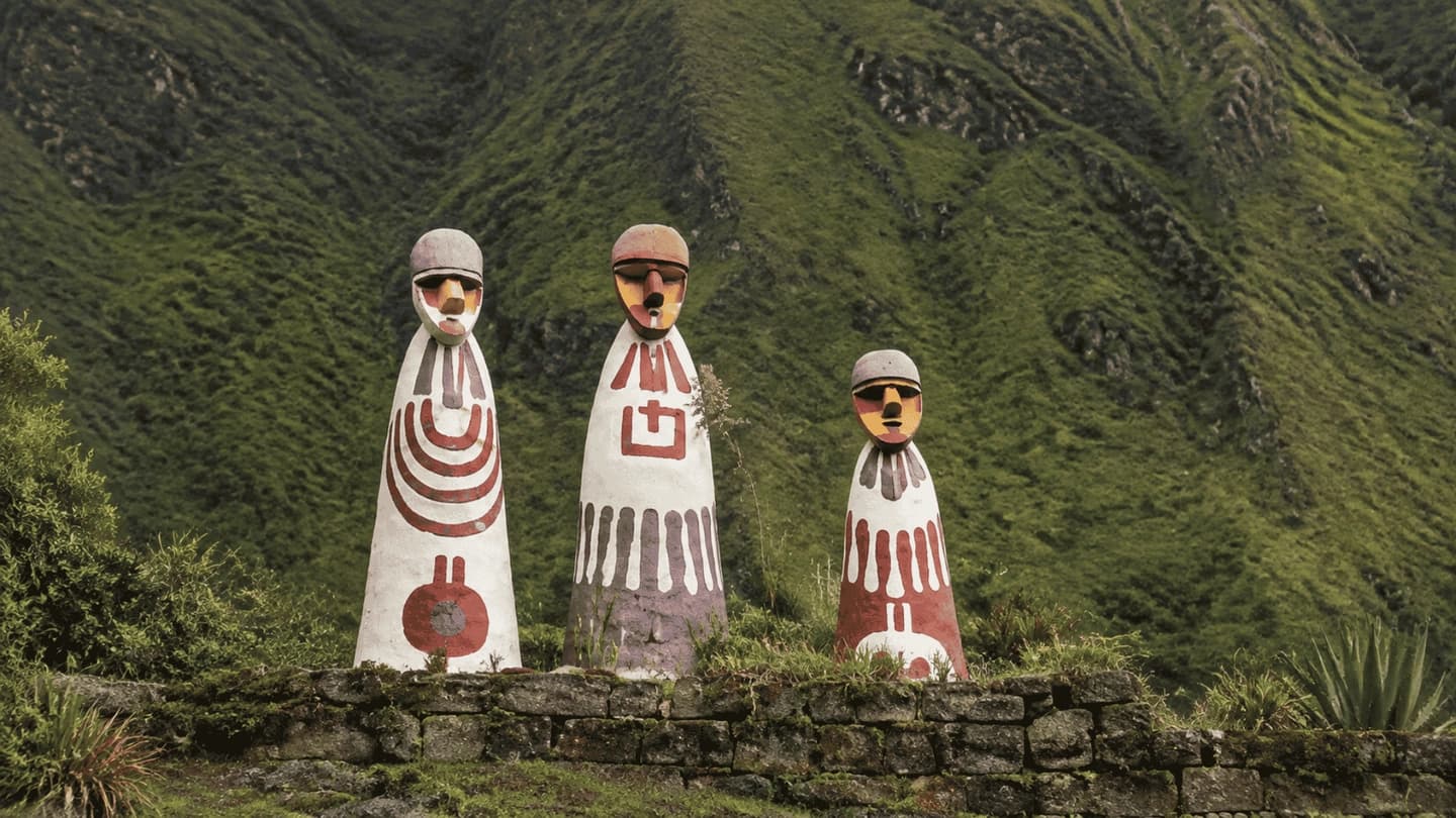 Excursión a los Mausoleos de Revash y Museo de Leymebamba desde Chachapoyas