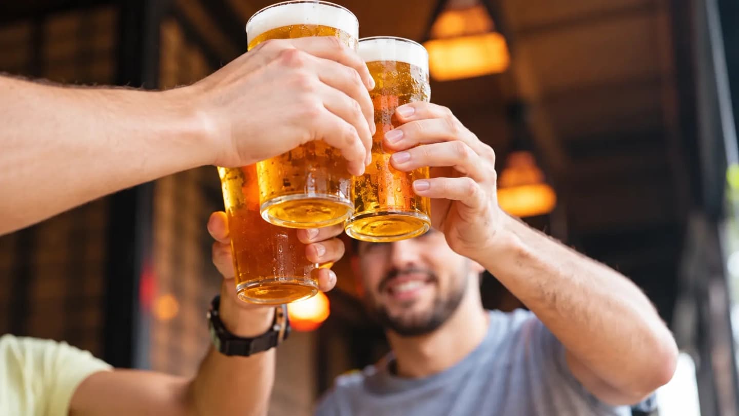 Tour de cerveza artesanal nocturno en Curitiba