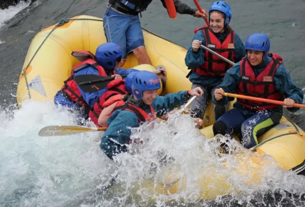 Rafting Potrerillos + Terma y Tirolesa en Cacheuta