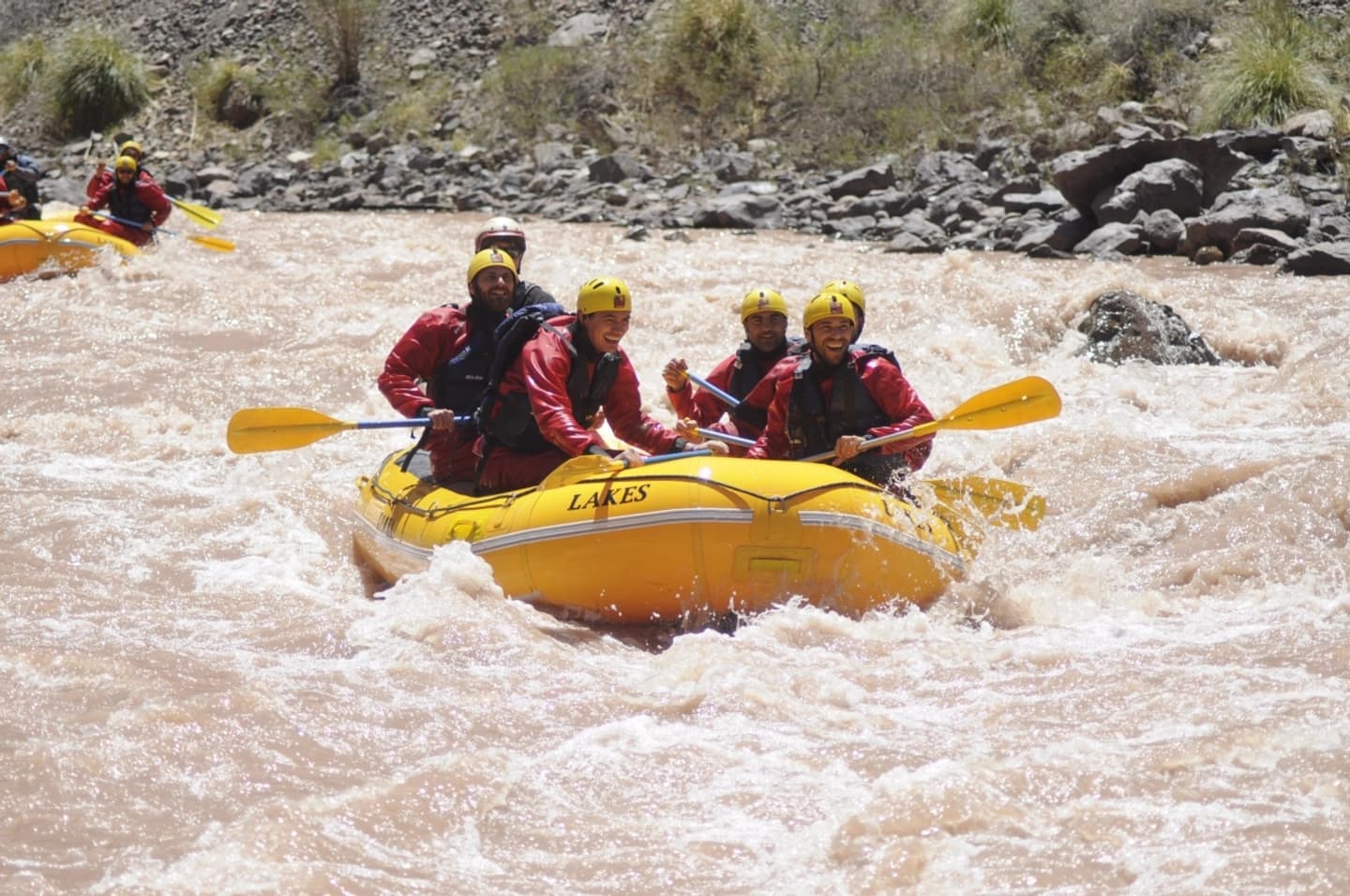 Rafting 12 km en el Río Mendoza Desde Potrerillos