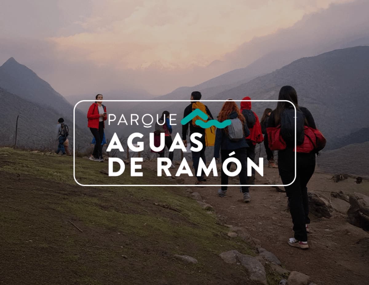 Trekking Nocturno en Los Peumos, Parque Aguas de Ramón