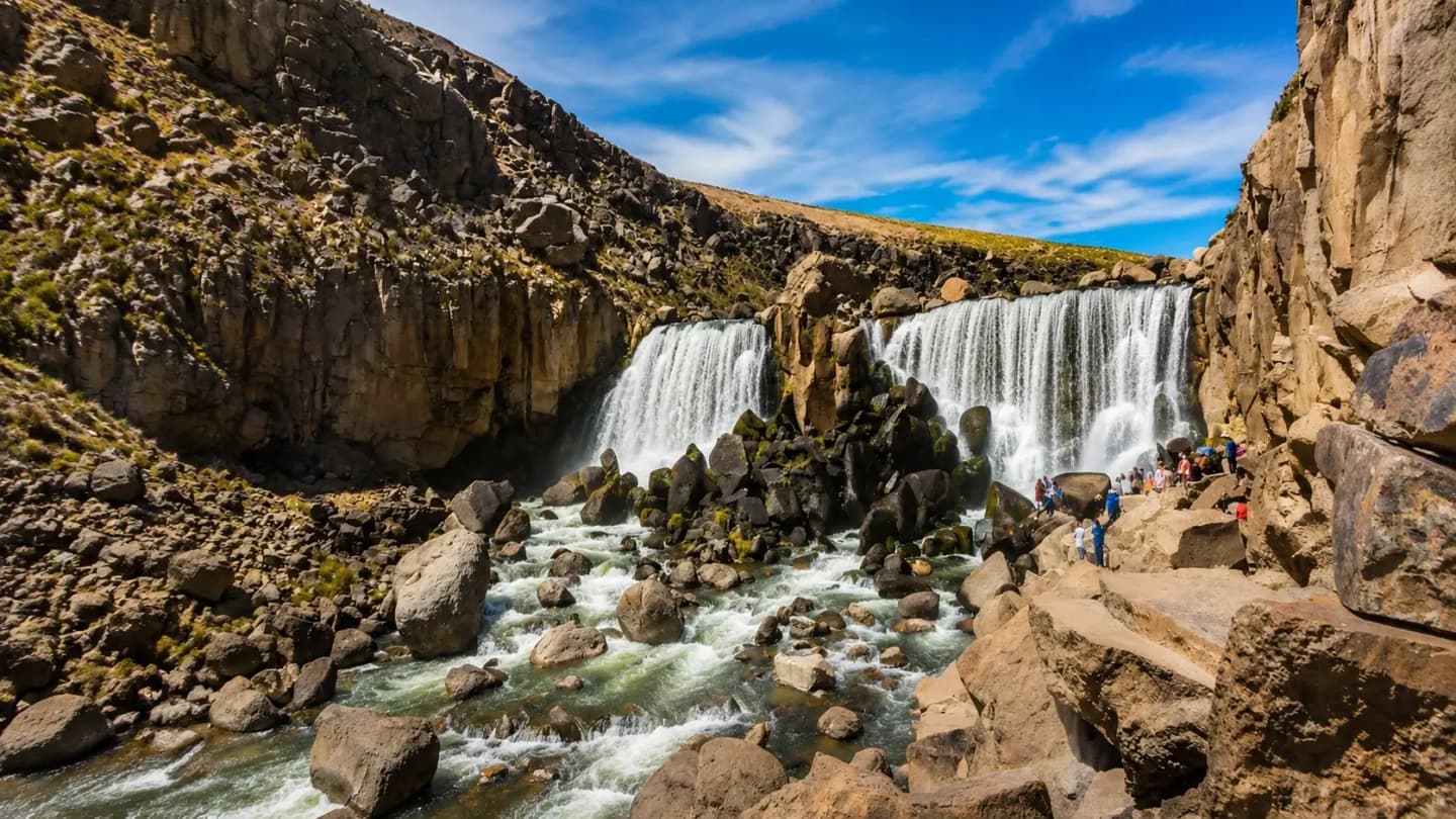 Pillones Waterfalls and Imata Stone Forest from Arequipa
