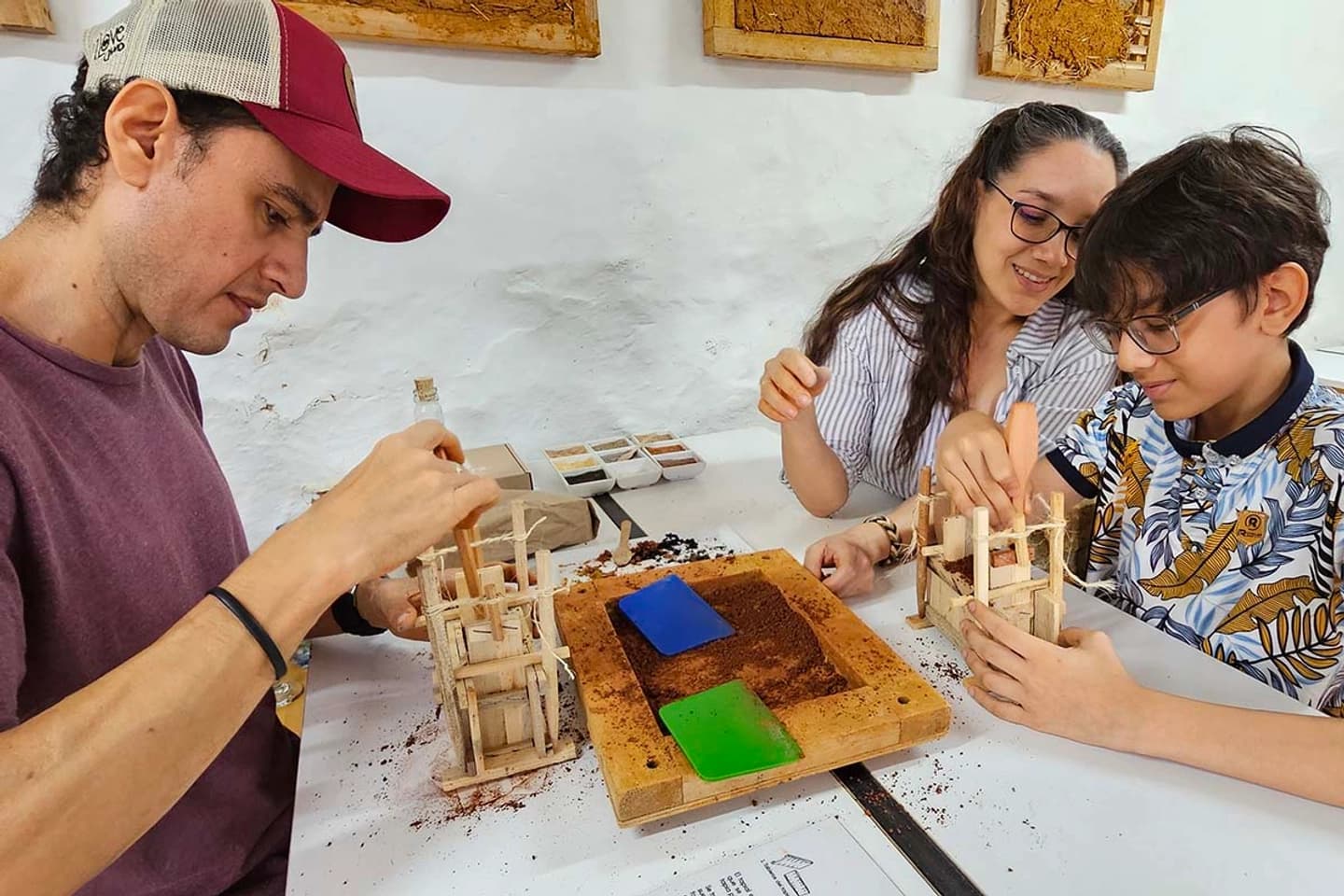 Taller de Tapia Pisada y Construcción en Tierra en Barichara