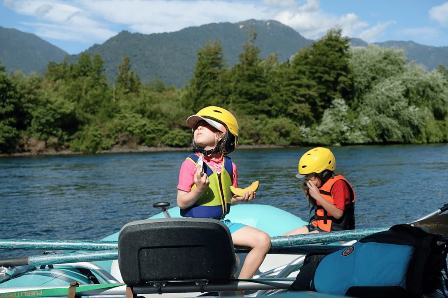 Floating Familiar in Petrohué: Nature and Picnic by the River