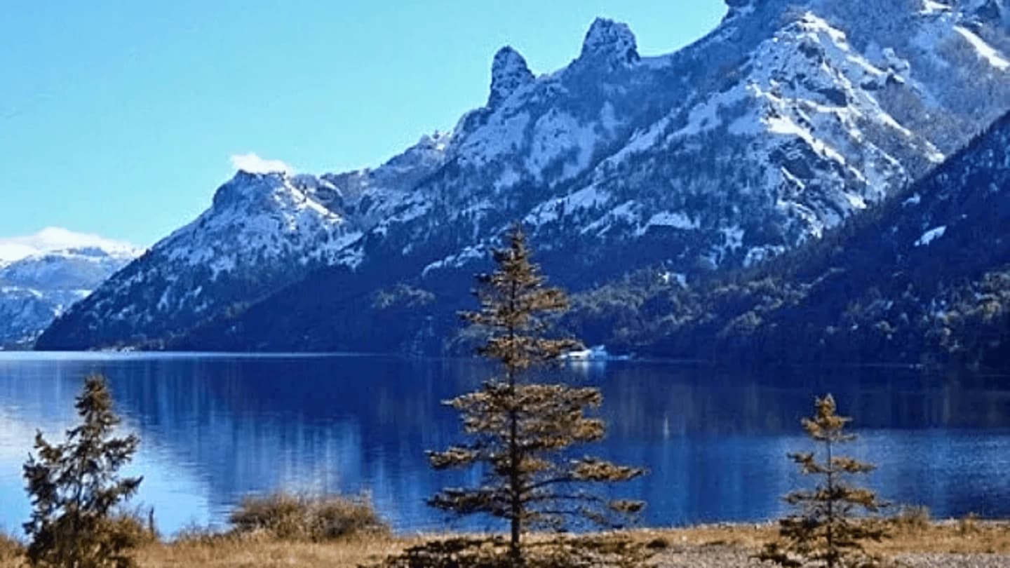 Excursión a Lago Meliquina, Traful y Paso Córdoba