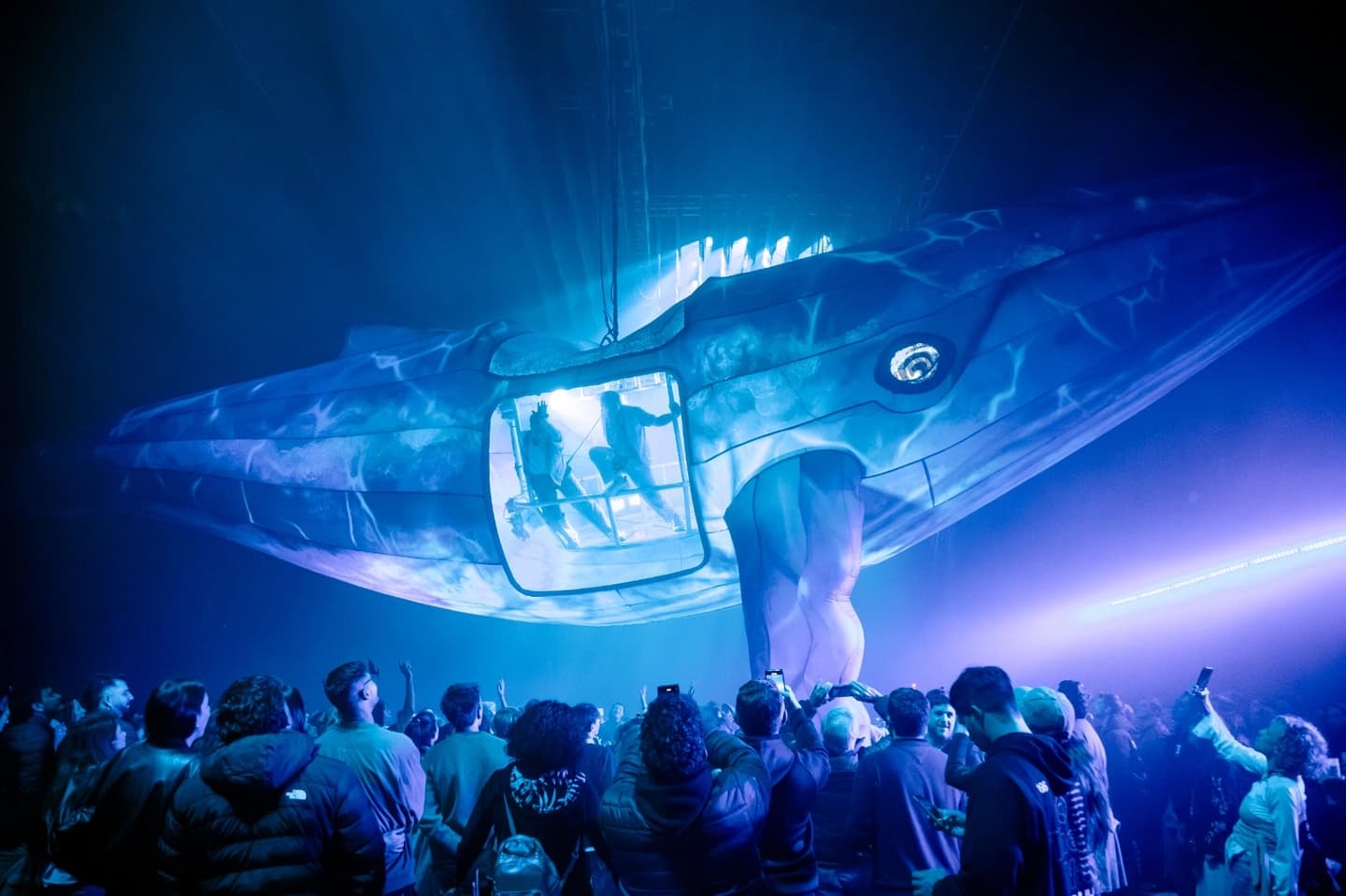 Fuerza Bruta Aven - Entrada al Show Más Impactante de Buenos Aires
