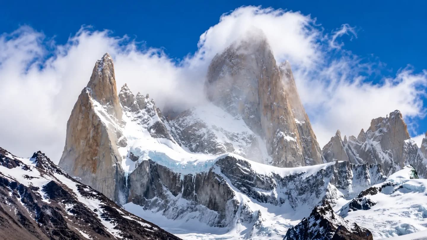 Excursión a El Chaltén, Mirador de los Cóndores y Chorrillo del Salto