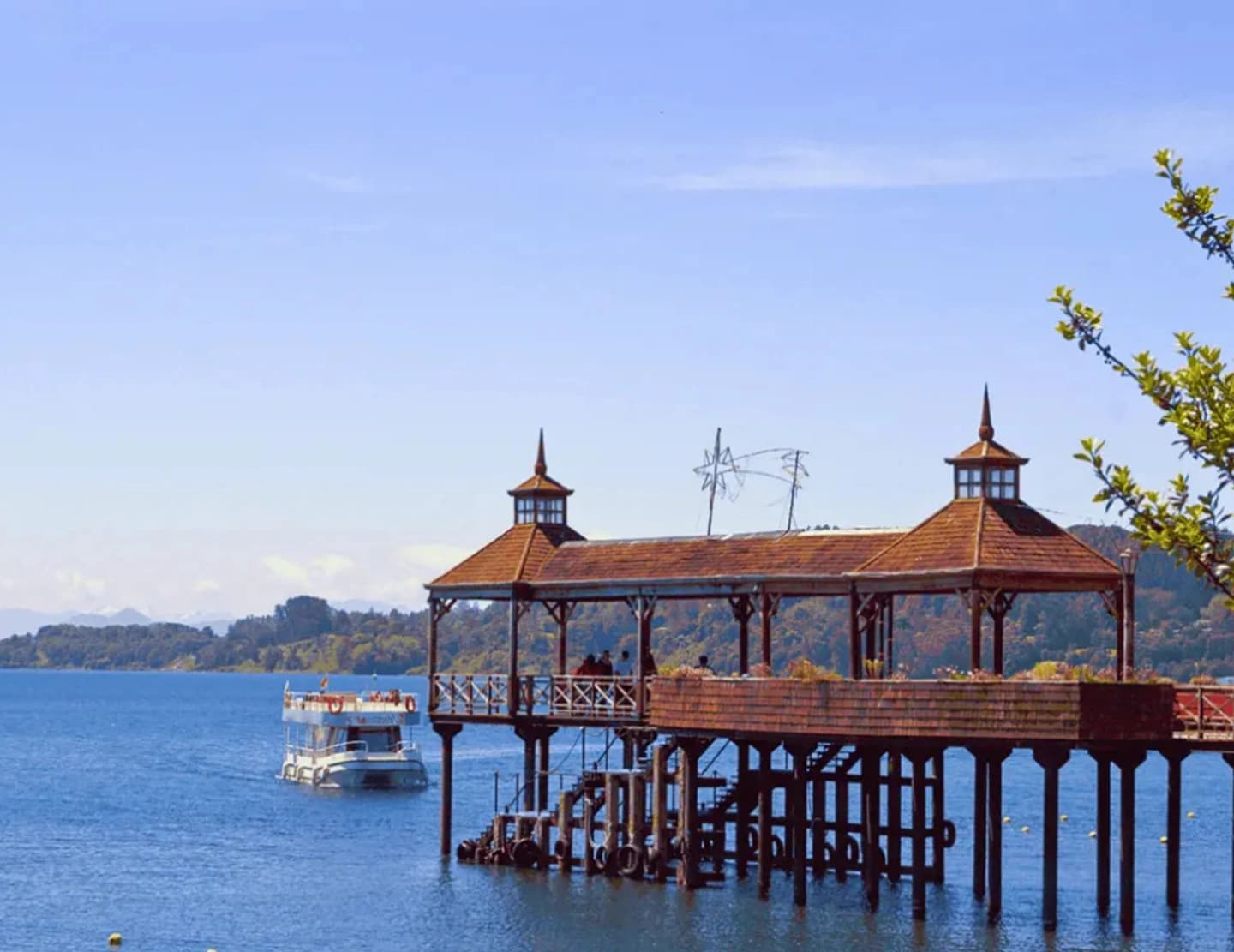 Descubre el Lago Llanquihue: Puerto Varas, Puerto Octay y Frutillar