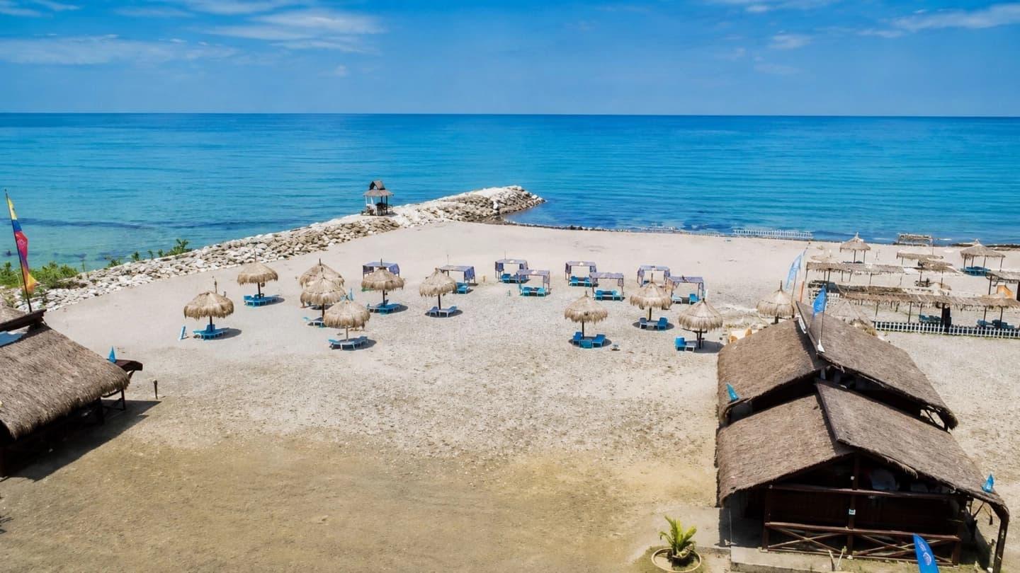 Excursión a la playa de Sabanilla desde Barranquilla
