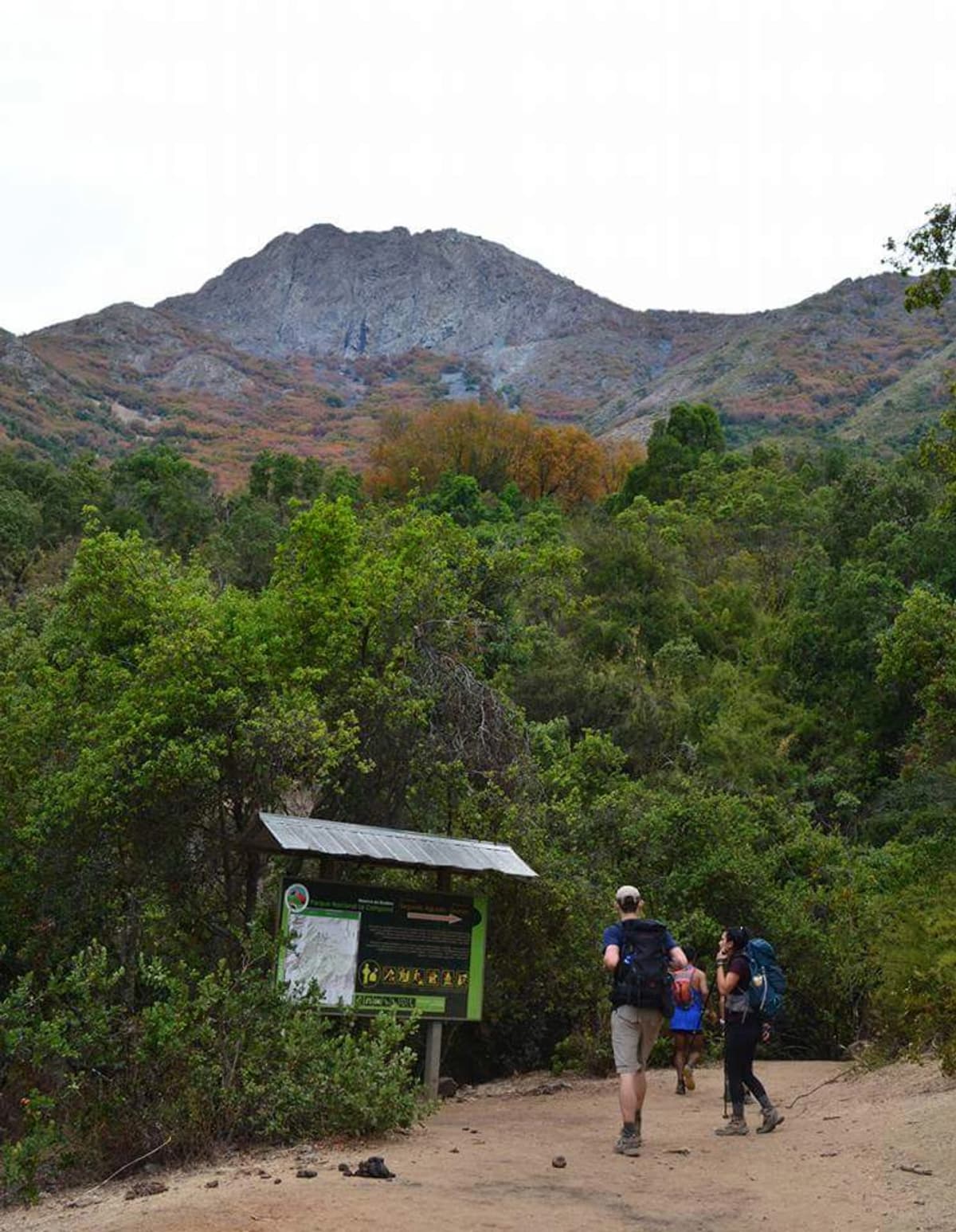 Entrada Parque Nacional La Campana - Sector Granizo