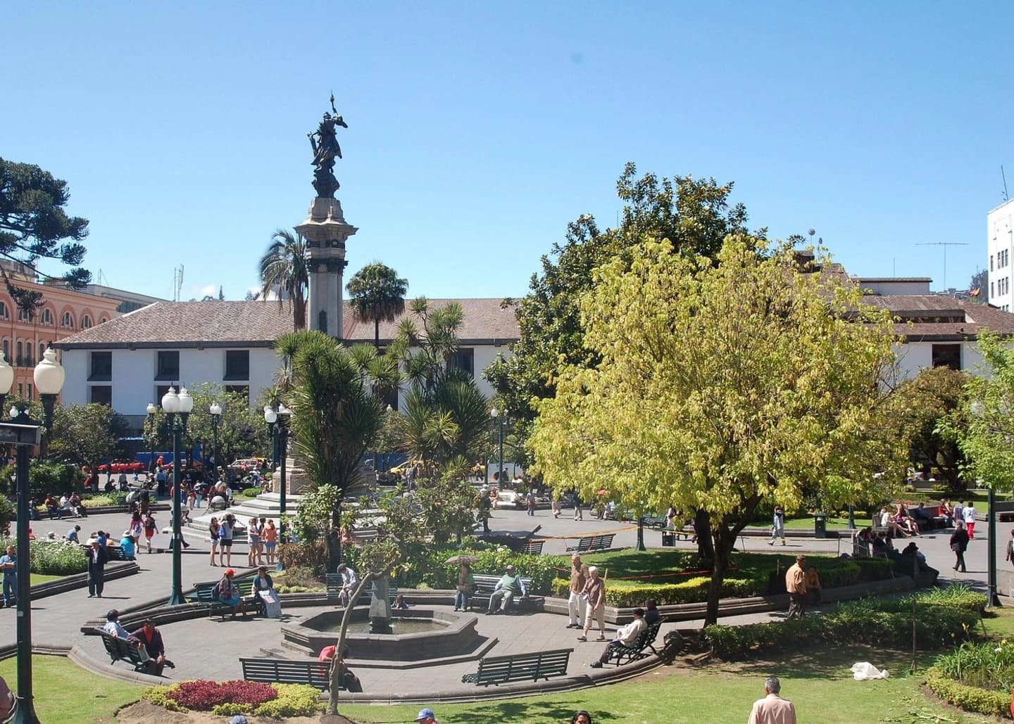 Tour Privado por el Centro Histórico de Quito y El Panecillo