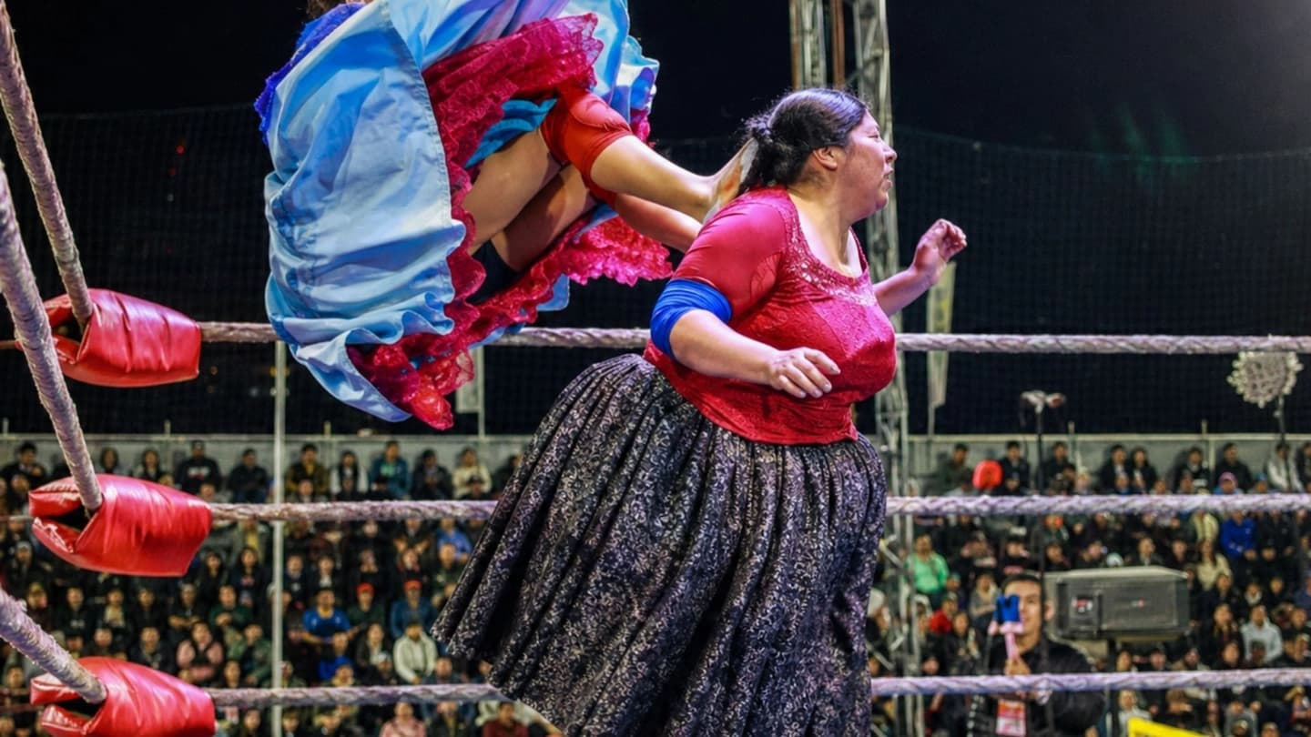Combate de lucha libre de Cholitas