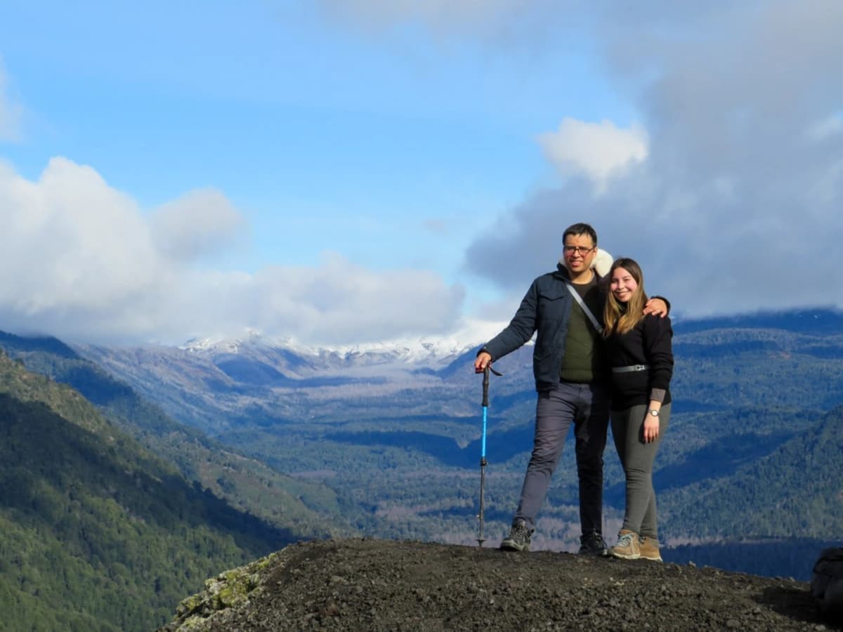 Trekking en la Ruta de los Volcanes: Explora Riñinahue y sus Paisajes Únicos