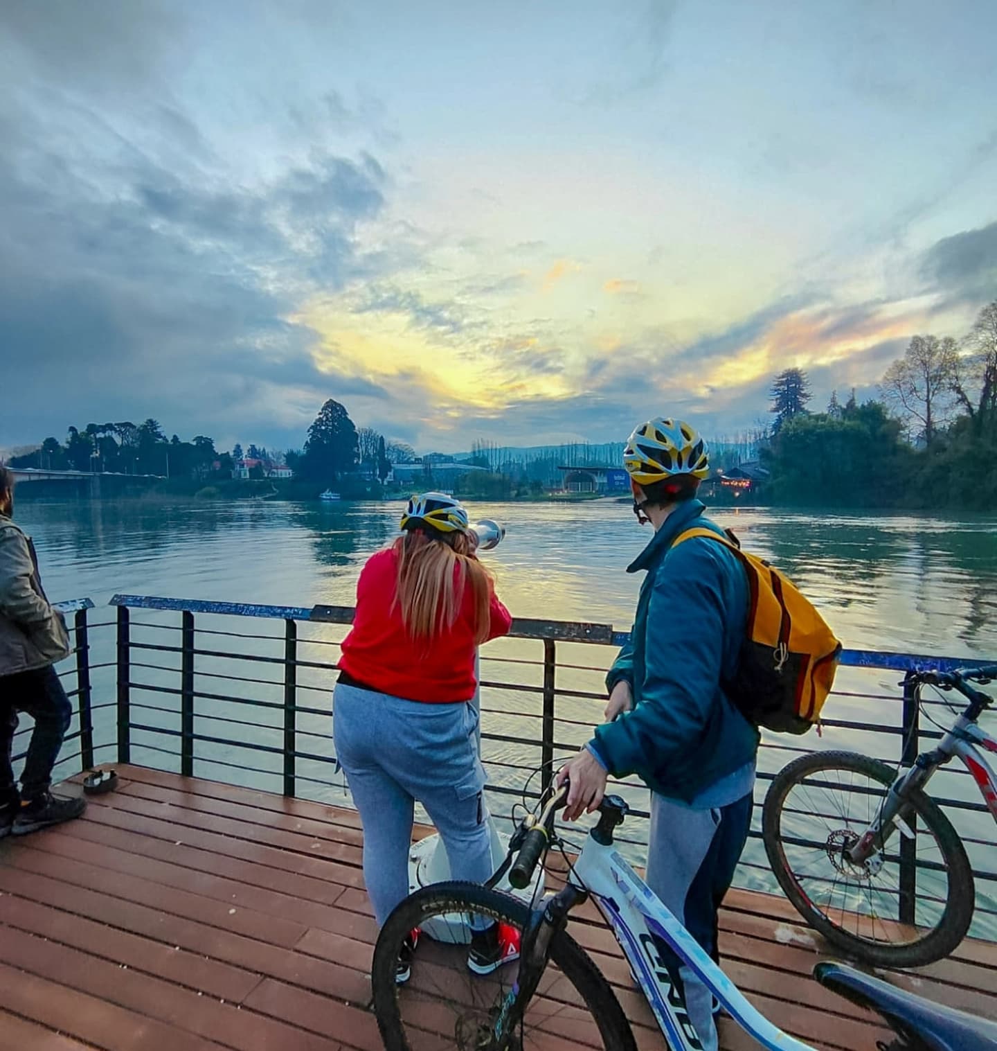 Valdivia: City Tour en Bicicleta por el Borde Costero
