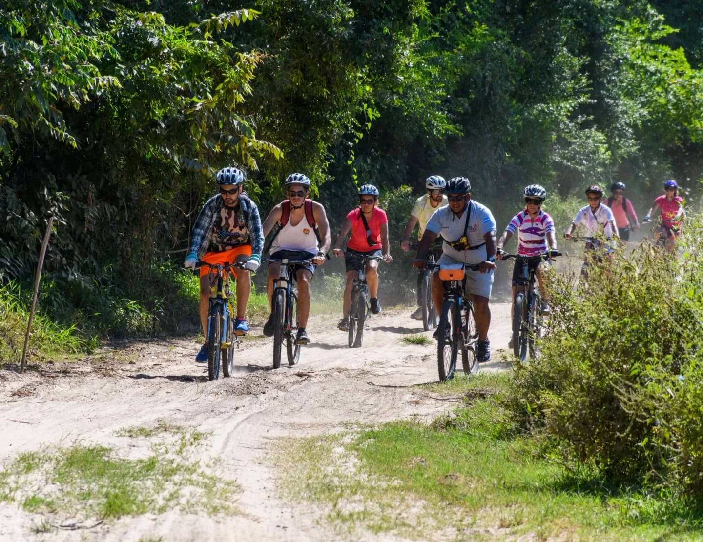 Paseo en Bicicleta por la Reserva Laguna Oca en Formosa