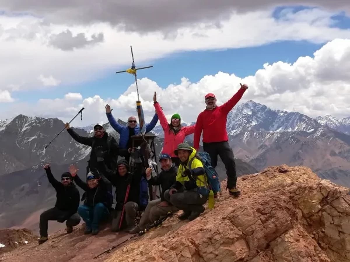 Ascenso al Cerro Penitentes en Mendoza