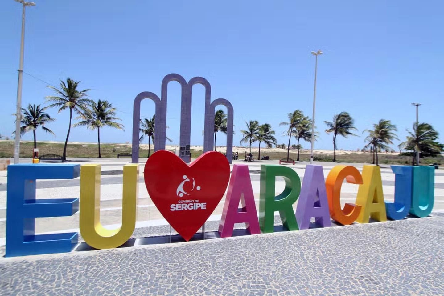 Tour por Aracaju y Playa de Aruana