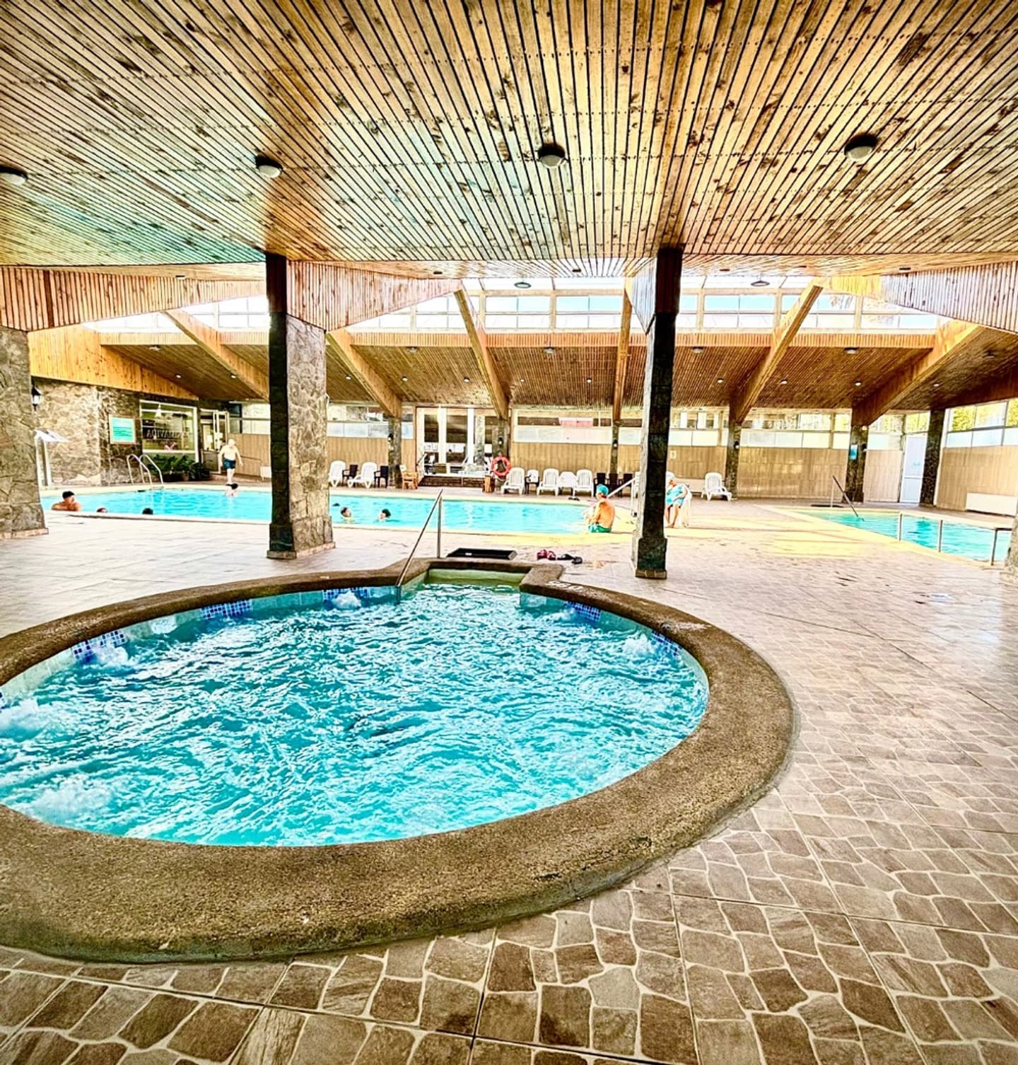 Vive Panimávida: Relajo, Termas y Gastronomía en el Maule