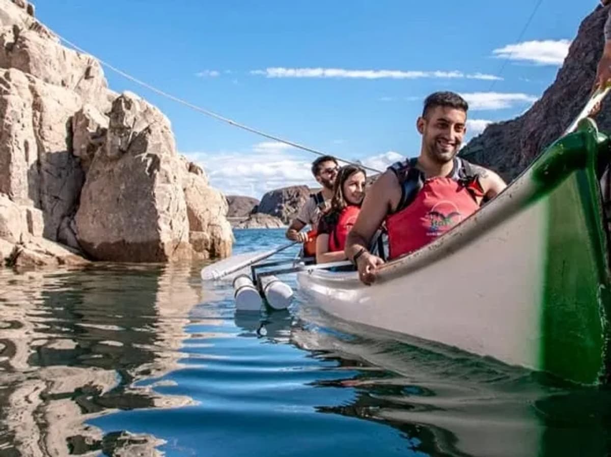 Los Reyunos: Excursión + Actividad de Aventura