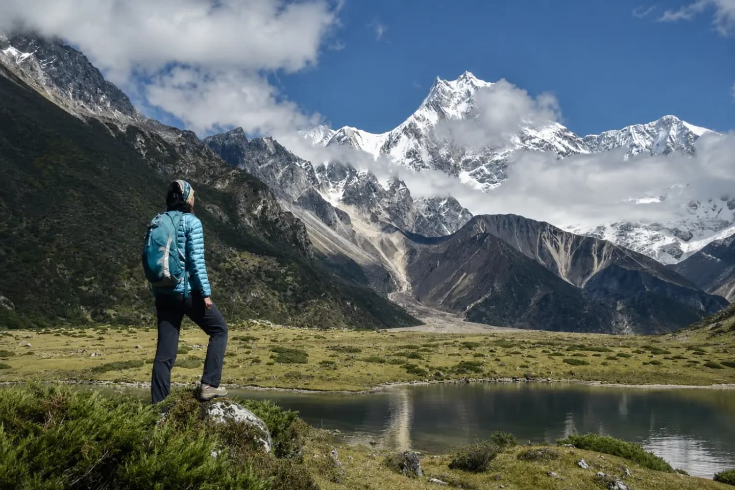 Trekking to Colca Canyon with lodging in Sangalle from Arequipa