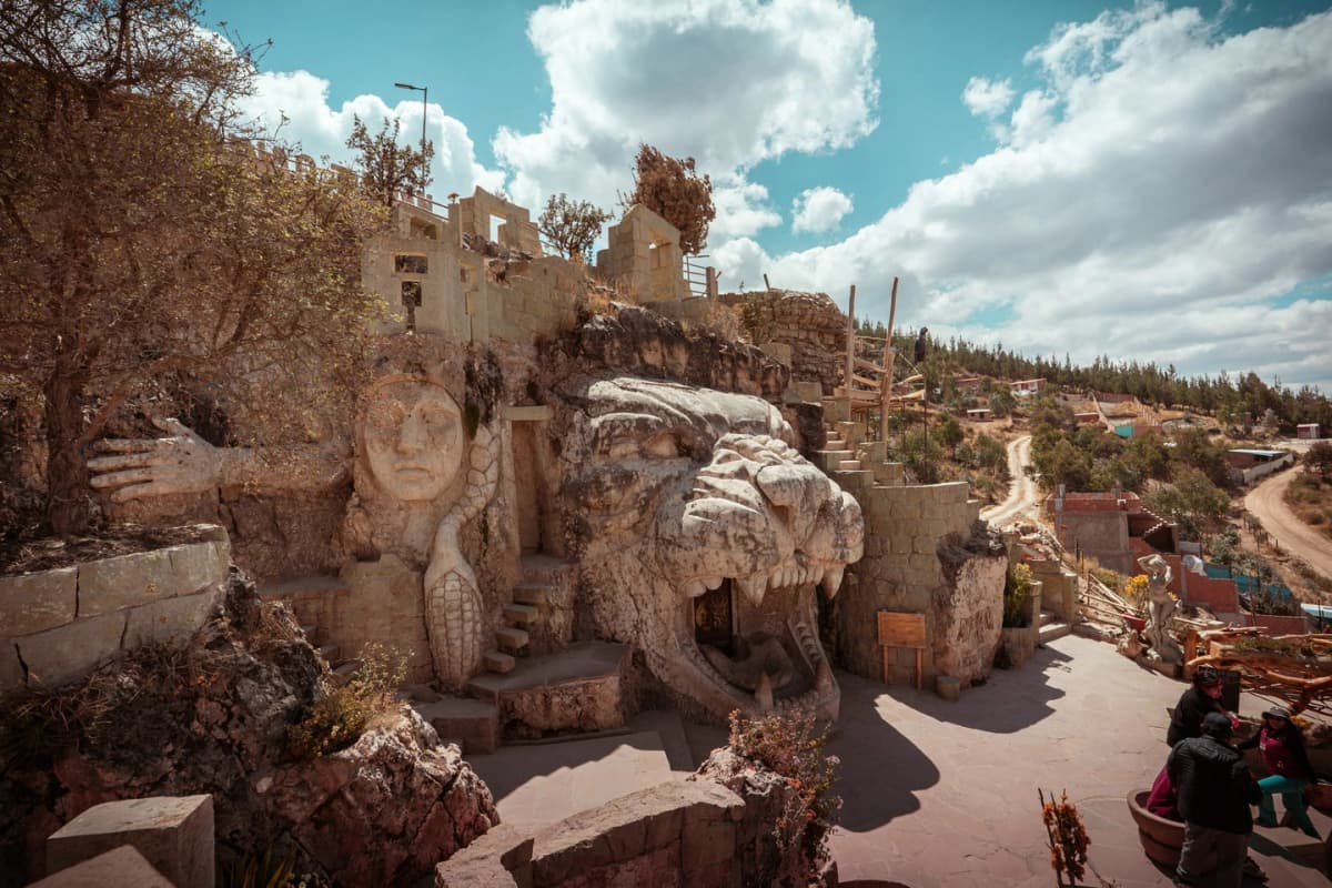 Tour a la Morada de los Dioses en Cusco medio día