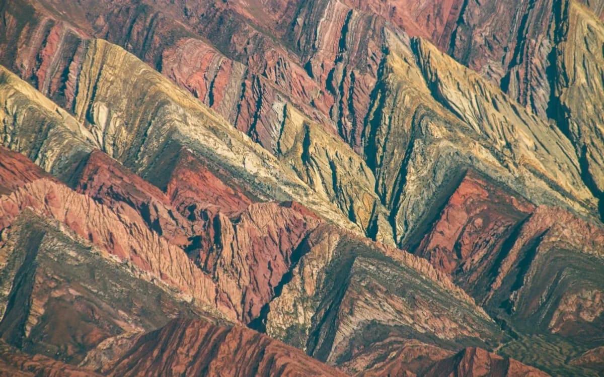 Excursión a Humahuaca con Serranías del Hornocal desde Salta