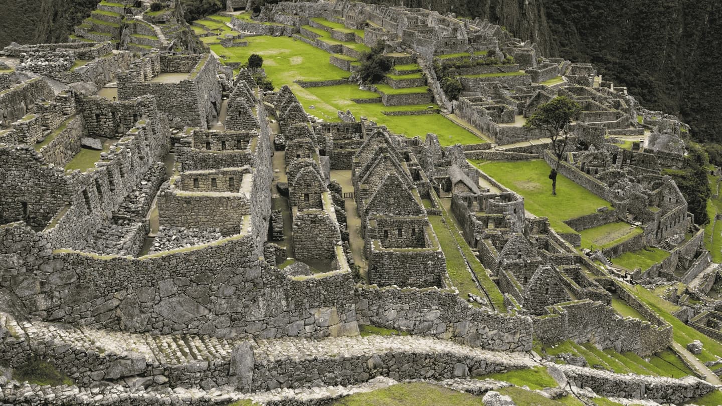 2-Day Machu Picchu Tour via Abra Málaga Route