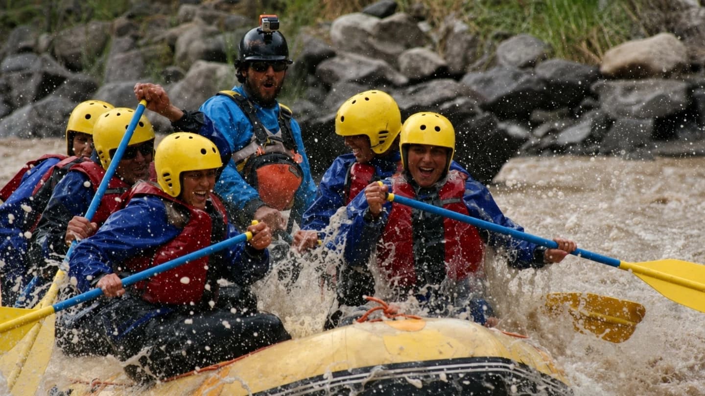 Rafting Intenso en el Río Mendoza en Potrerillos