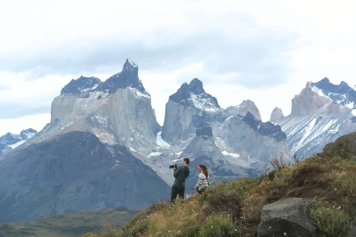 Excursión a Torres del Paine y Cueva del Milodón en un Día