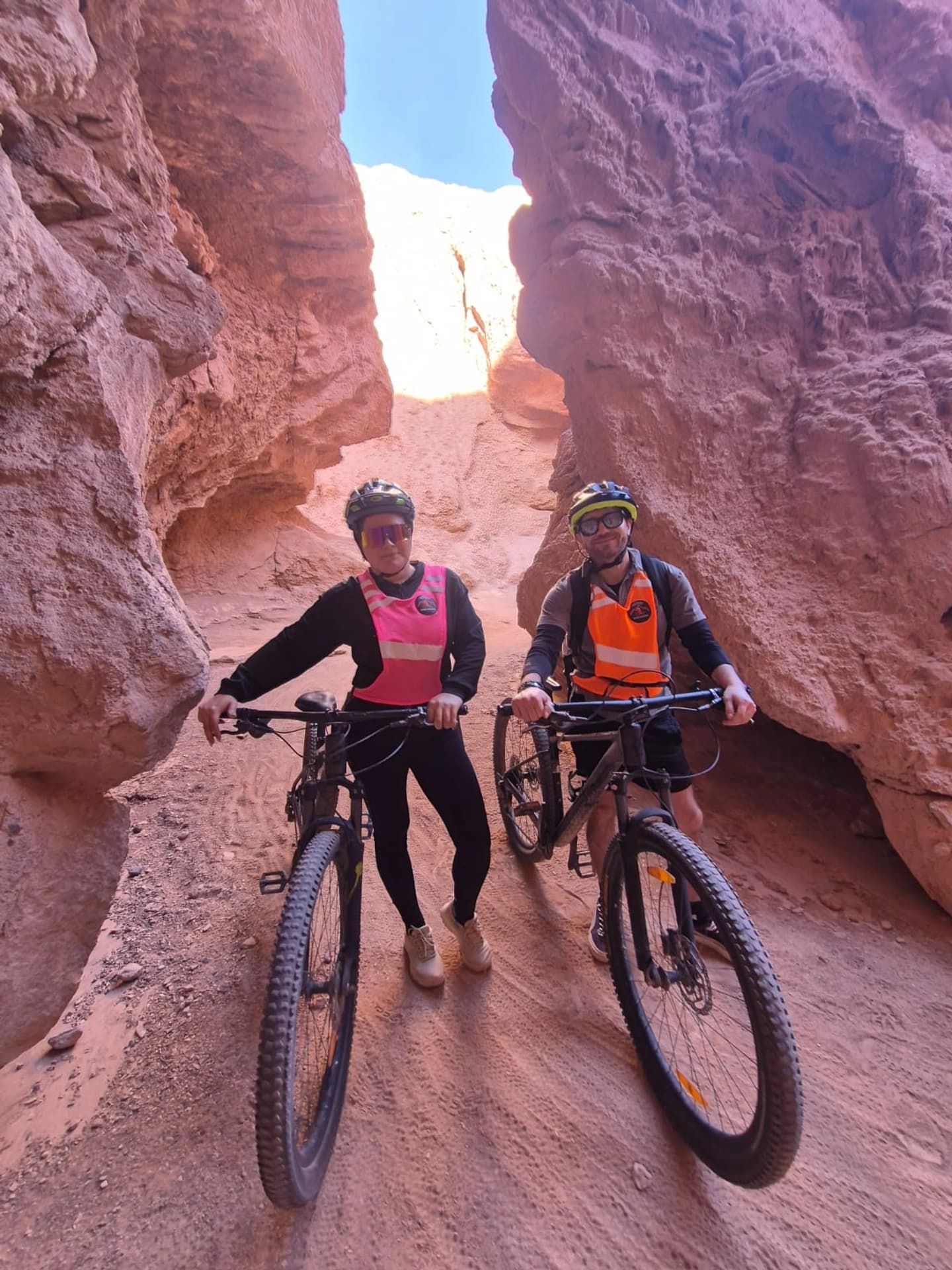 Tour en Bicicleta por Garganta del Diablo en San Pedro de Atacama